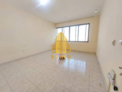 2 Cпальни Апартаменты в аренду в улица Аэропорта, Абу-Даби - WhatsApp Image 2024-10-31 at 10.02. 33 AM. jpeg