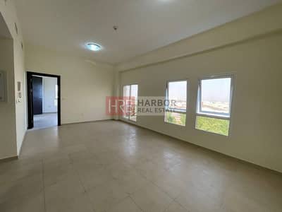 Closed Kitchen I With Balcony | Well Maintained