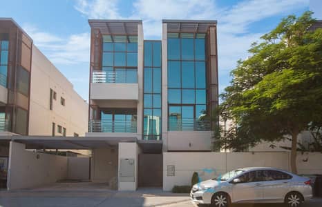 6 Bedroom Villa | Freehold | Burj Khalifa View
