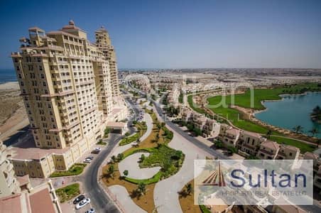 2 Bedroom Apartment for Sale in Al Hamra Village, Ras Al Khaimah - Lovely 2BR High Floor Lagoon View Corner Unit