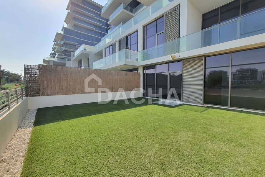 Duplex | Full Golf View | Close to Park Duplex | Full Golf View | Close to Park