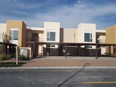 ROAD VIEW | SPACIOUS | READY TO MOVE IN