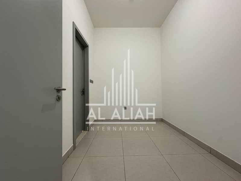 16 WhatsApp Image 2024-11-01 at 14.35. 00_9d7afe3a. jpg