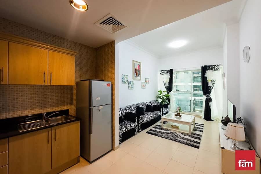 Vacant | Best location | Fully furnished | Canal Vacant | Best location | Fully furnished | Canal