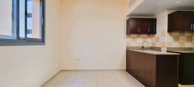 شقة في الرفاعة،بر دبي 1 غرفة 50000 درهم - 7684736