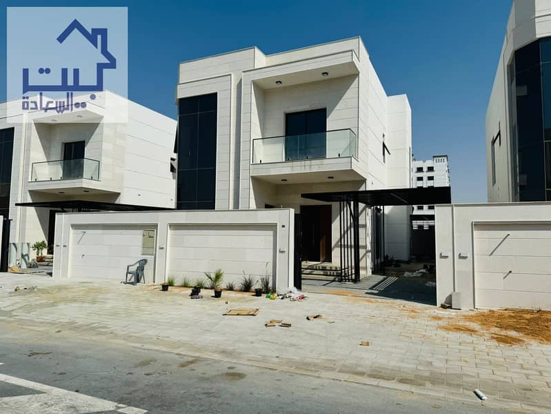 Villa for Sale in AlYasmeen This luxurious villa features a spacious