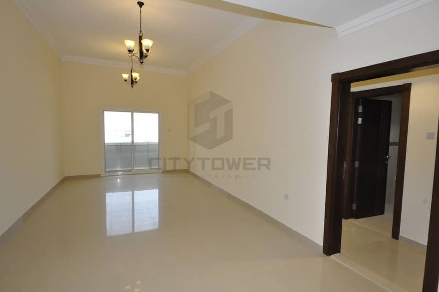 3 Living area5 - Copy. jpg