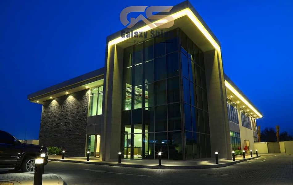 Vacant Pool Gym Equipment Fully Fitted