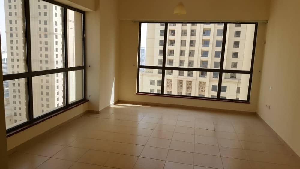Investment DEAL , Spacious , Vacant | 4 BR   Maid | High Floor