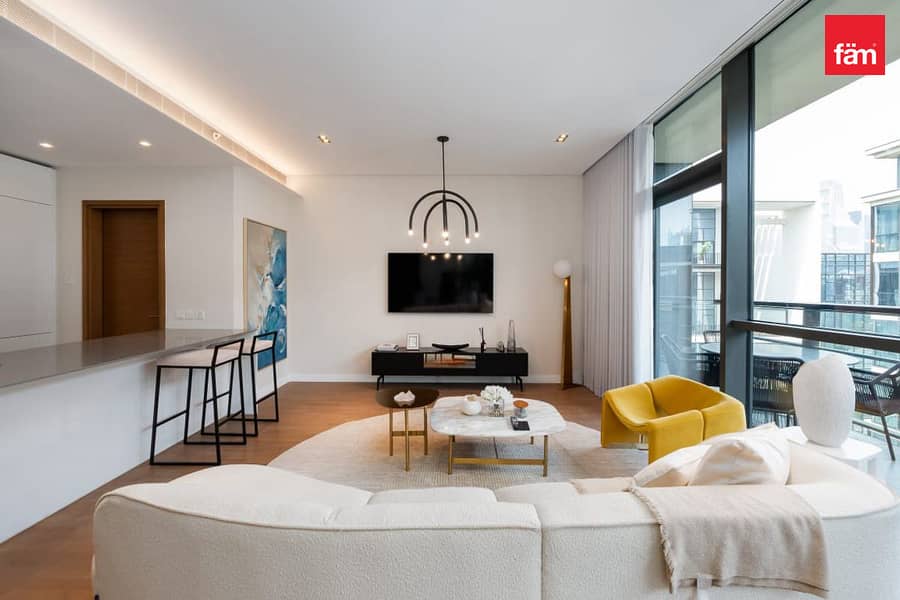 Sunset Views and Furnished Top Floor Burj