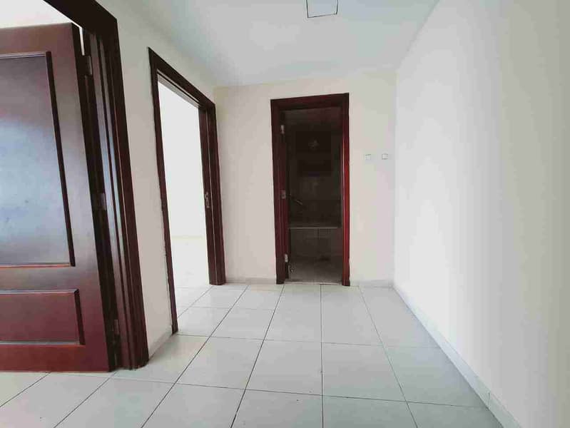 No Deposit 🎇 2BHK Central AC Fitted Wardrobe Prime Location