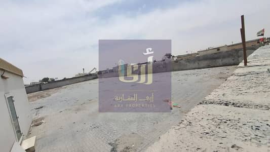 Industrial Land for Rent in Maleha, Sharjah - BEST OFFER VERY NICE YARD FOR RENT 5000/SQFT AREA AND RENT ONLY 5k AND 6k NO DEPOSITE FOR   ONLY MEN
