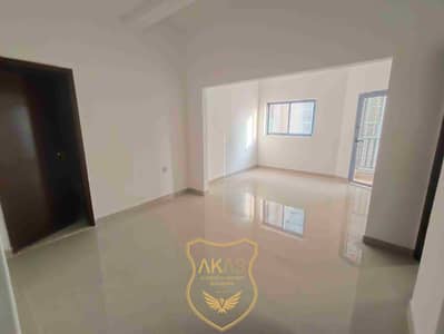 1BHK apartment with balcony available on prime location