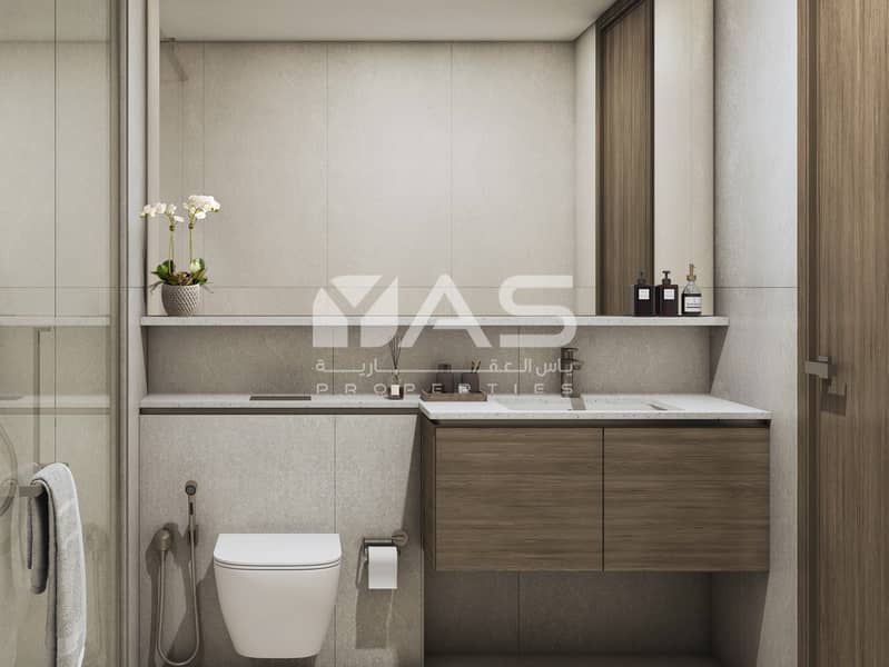 17 Bathroom. jpg