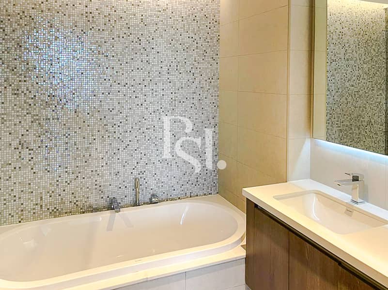 7 yas-acres-yas-island-abu-dhabi-bathroom. JPG