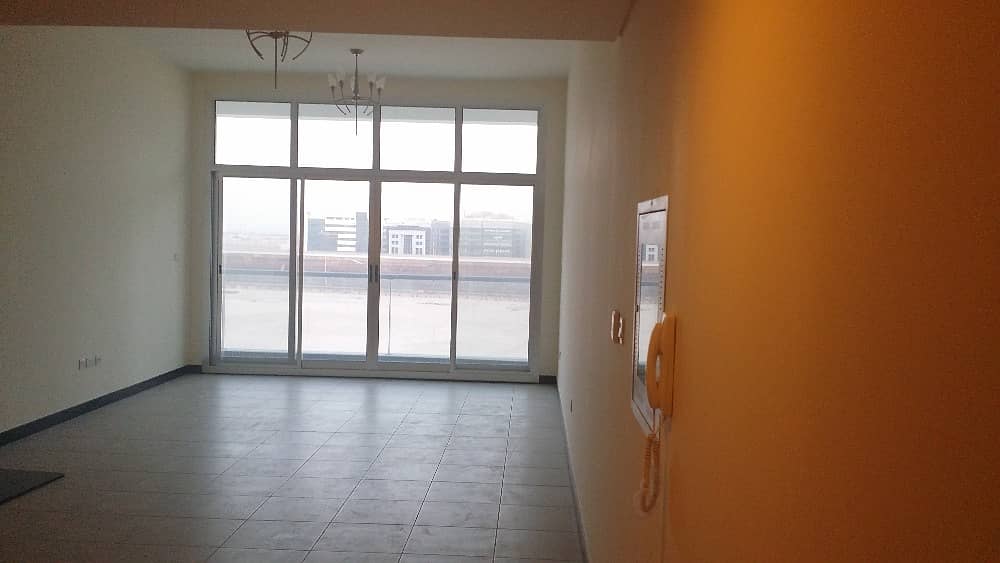 Free Hold | Large 1 BR apartment near Bruj Al Arab