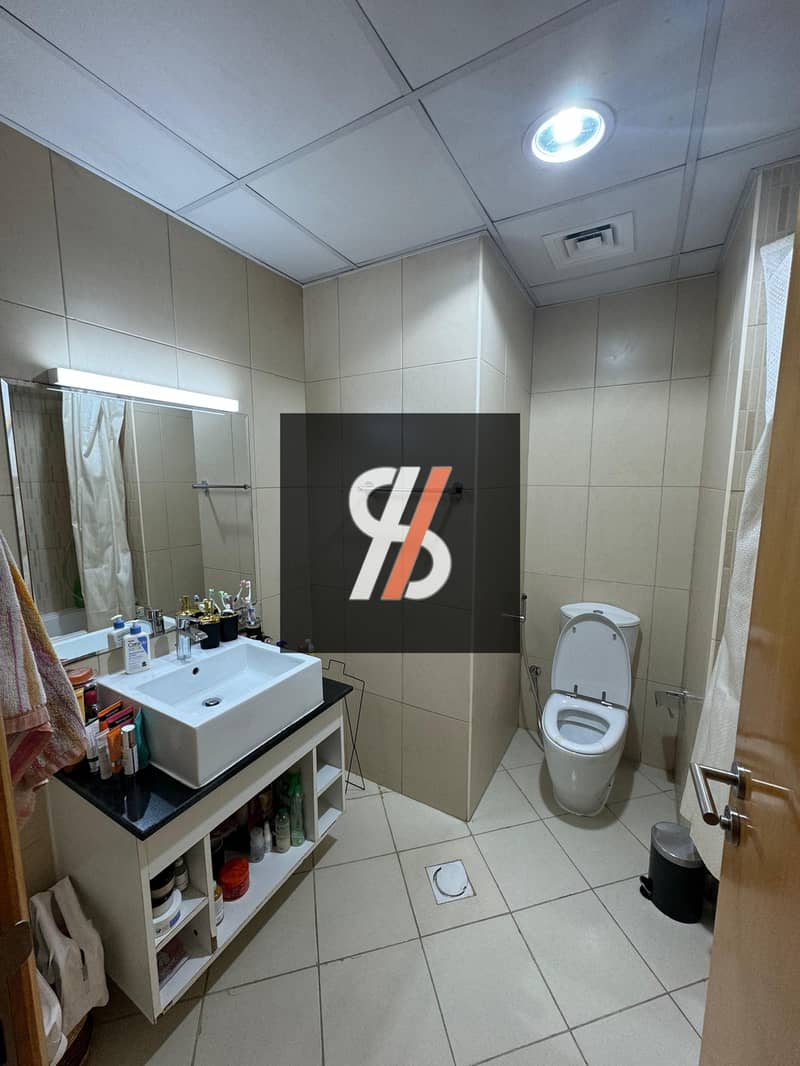 21 34. jpg