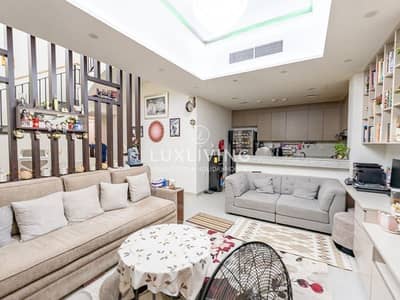 4 Bedroom Villa for Sale in Dubailand, Dubai - Vacant | Furnished | Luxurious Villa