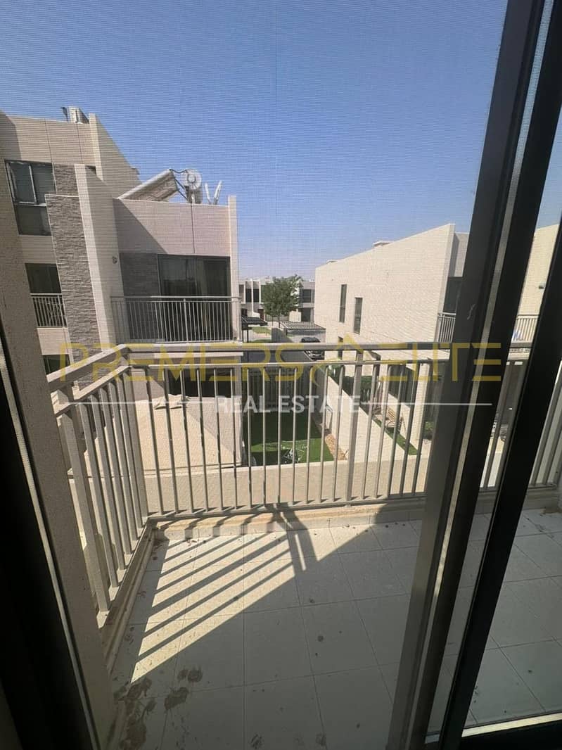 6 WhatsApp Image 2024-11-01 at 11.20. 46 AM (1). jpeg