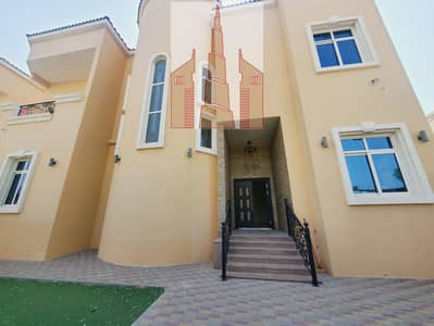 Like new luxury villa parking maid room open kitchen 2 big hall balcony wardrobes hot property just 135k