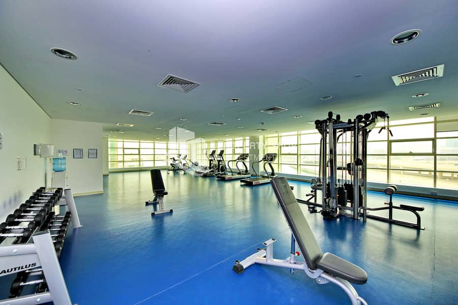 11 abu-dhabi-al-reem-island-marina-square-ocean-terrace-community-gym. JPG