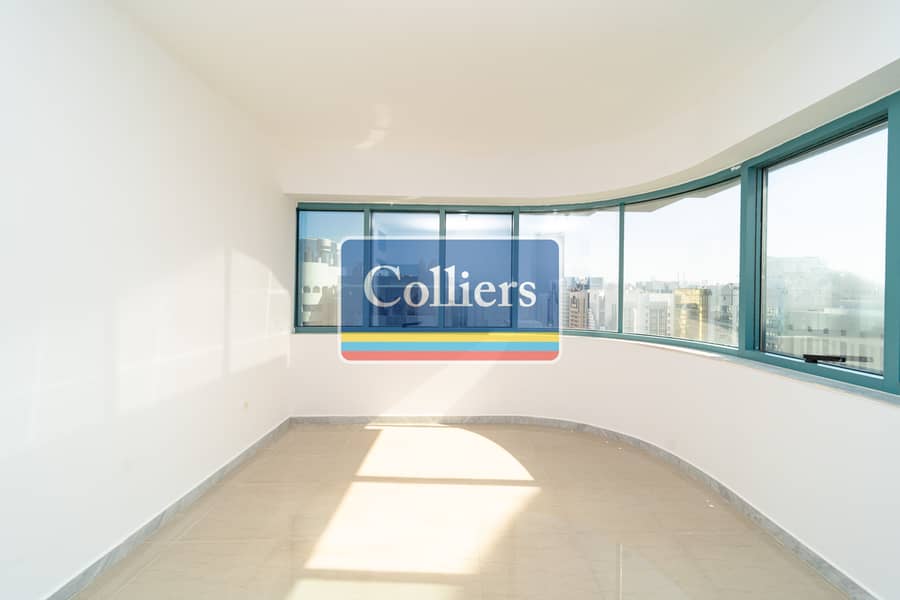 3 Colliers- Sulthan Tower - Unit 2 3BHK( Kitchen,guest br under Renovation-)-10. jpg