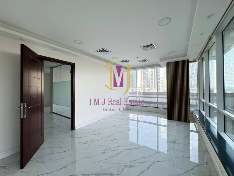 Huge Office Layout Unfurnished Low Floor