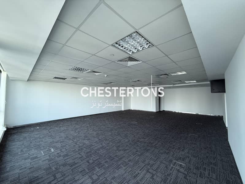 Fitted | Spacious Open Layout | Close To Metro Fitted | Spacious Open Layout | Close To Metro