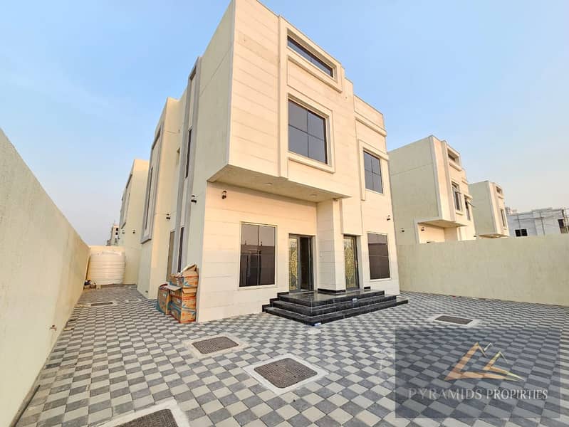 Villa for rent the first resident in the Bahia area on Sheikh Mohammed