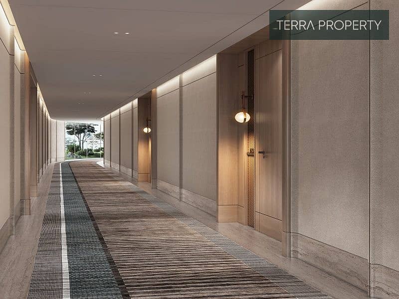 22 Corridor view. jpg