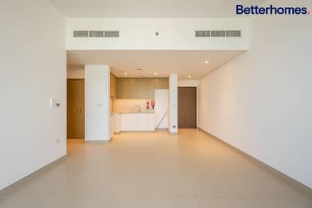 1 Bedroom Flat for Rent in Dubai Marina, Dubai - Sea View I Chiller Free I Low Floor