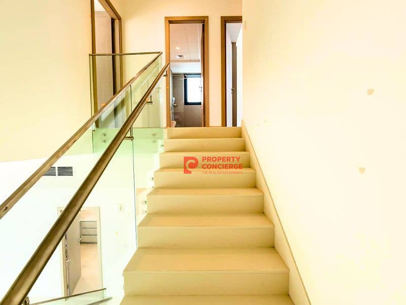 4 BHK / Brand New / Spacious / Modern Layout / 4 BHK / Brand New / Spacious / Modern Layout /
