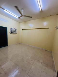 فیلا في المحطة 3 غرف 26000 درهم - 10103170