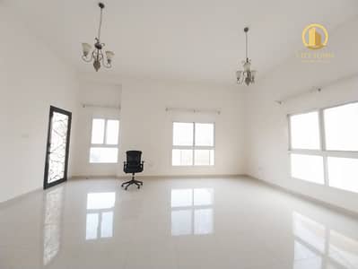Spacious!6bedroom Villa hall majlis all master room maid room al khaldia sharjah