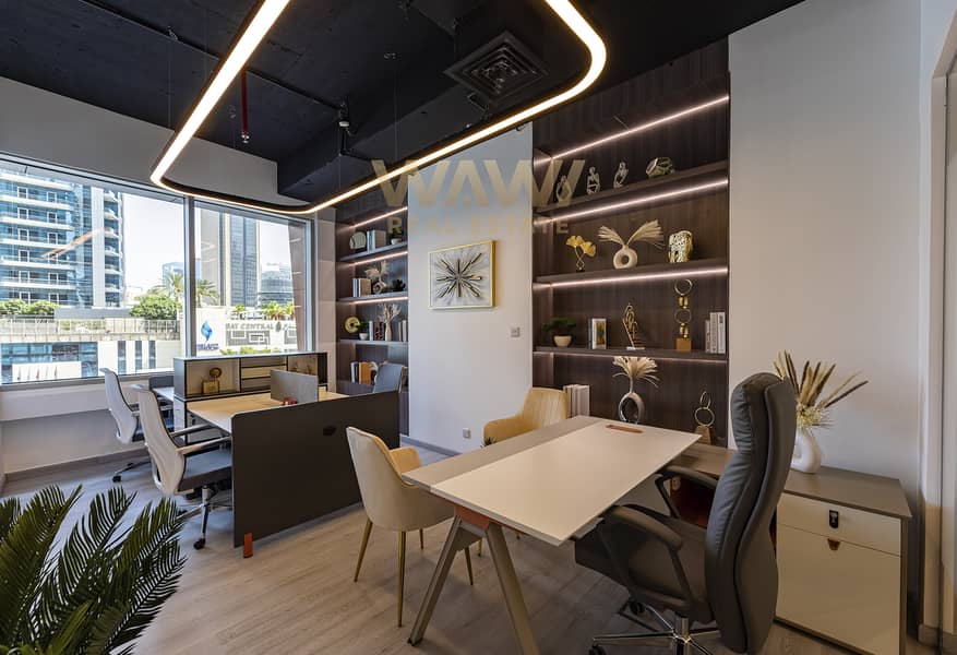 6 Office 215 - 10. jpg