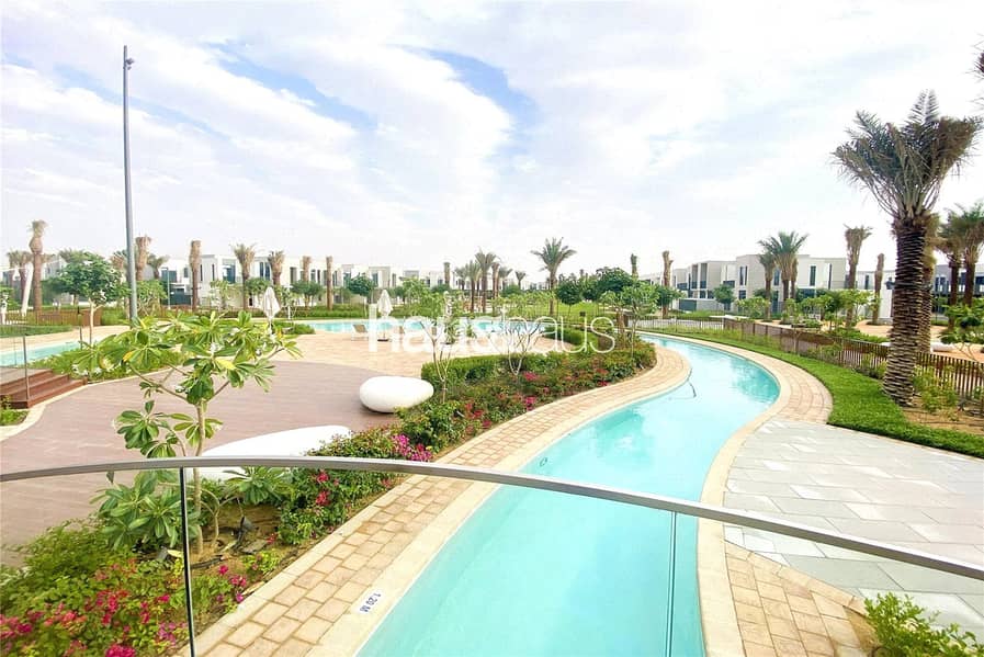 Backing Park | Rare Location | Walk To Pool/Gym - Image 9