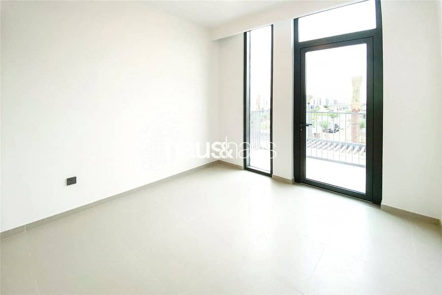 Backing Park | Rare Location | Walk To Pool/Gym - Image 18