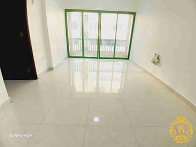 Best offer 1bhk Apt 42k 4 payments split ac with big 2 balcony at delma street