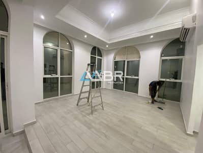 Super luxurious Big Studio With Big Balcony Close To Shabiya Spacious Kitchen Ready To Move