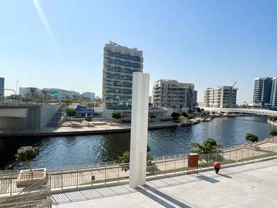 Specious Layout| Luxurious Unit| Full Canal View