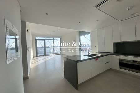 2 Bedroom Apartment for Rent in Al Wasl, Dubai - Brand New | Corner Unit | View of Canal