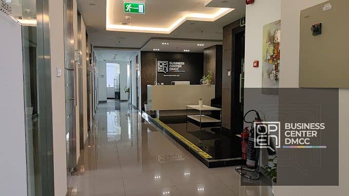 6 hallway. jpg