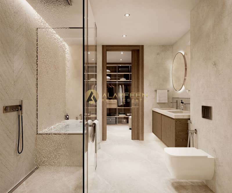 24 3+1 Master Bathroom (4). jpg