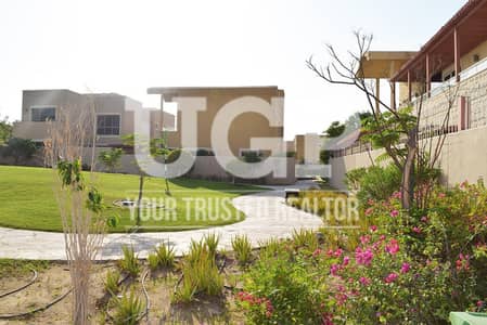 Low Price | Deluxe Villa with Pool and Garden Low Price | Deluxe Villa with Pool and Garden