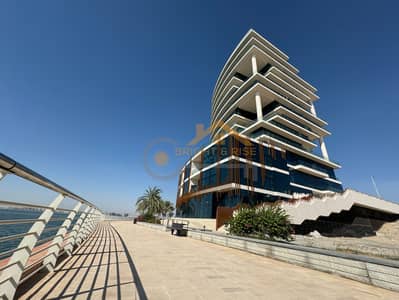 Exquisite Studio Apartment | Offering Stunning Views