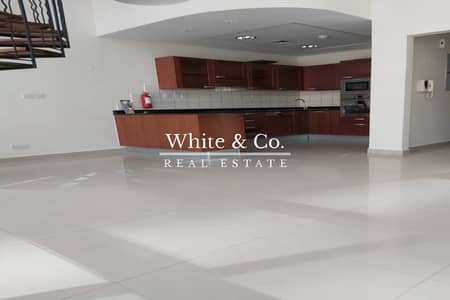 1 Bed Duplex | Rented  | Prime Location