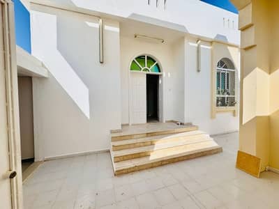 Separate Entrance| Ground Floor| Tenancy Contract