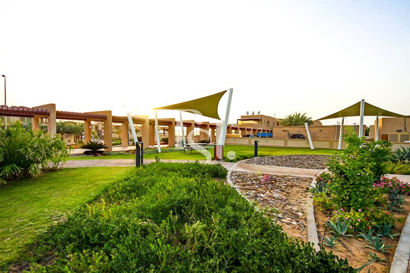 4 golf-garden-abu-dhabi-community (3). JPG