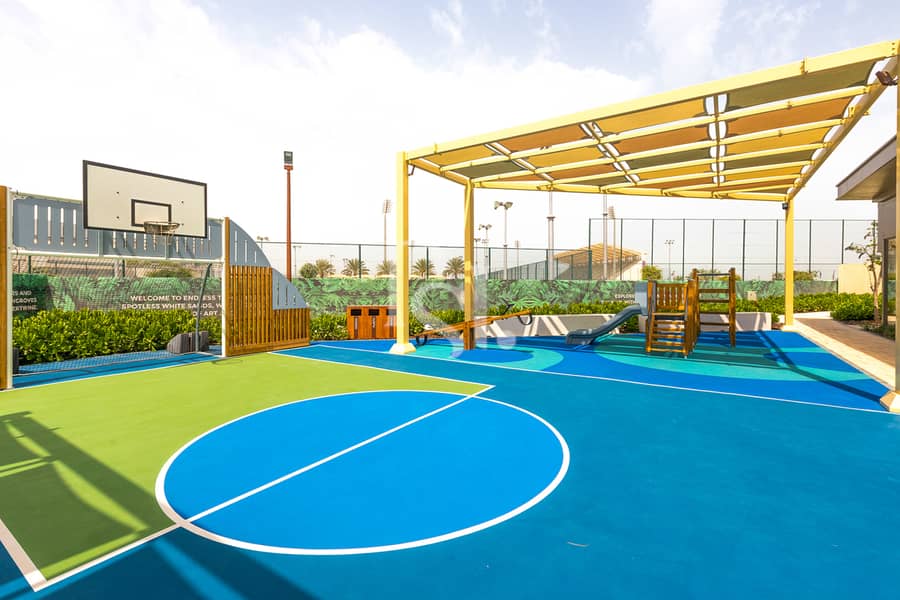 10 saadiyat-Lagoons-villa-abu-dhabi-play-area (1). jpg