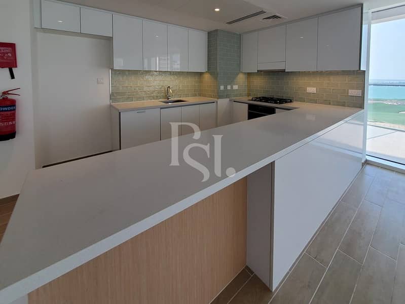 7 mayan-1-yas-island-abu-dhabi-living-area (2). jpg